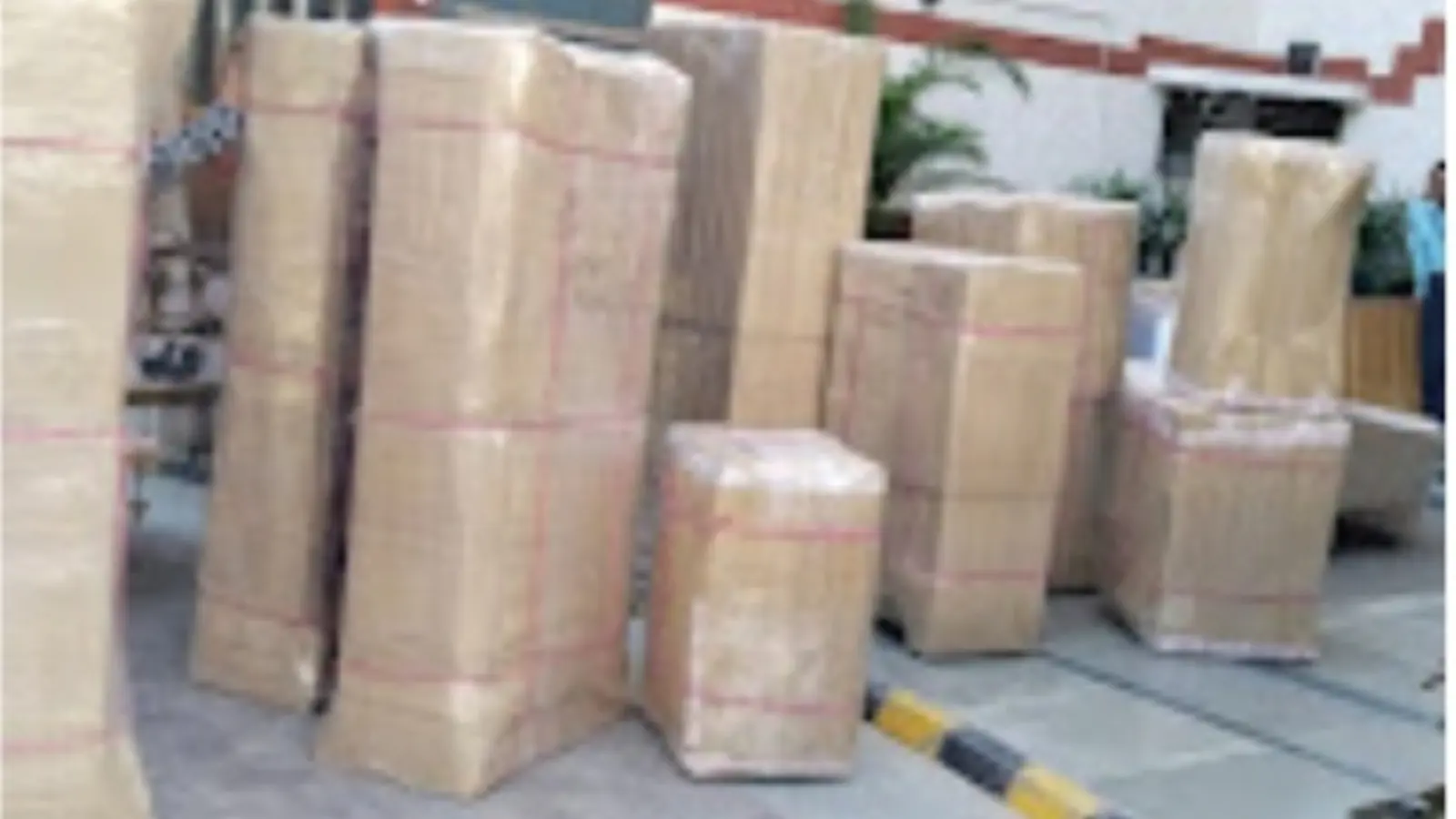 Apartment shifting in Gurgaon with packed furniture